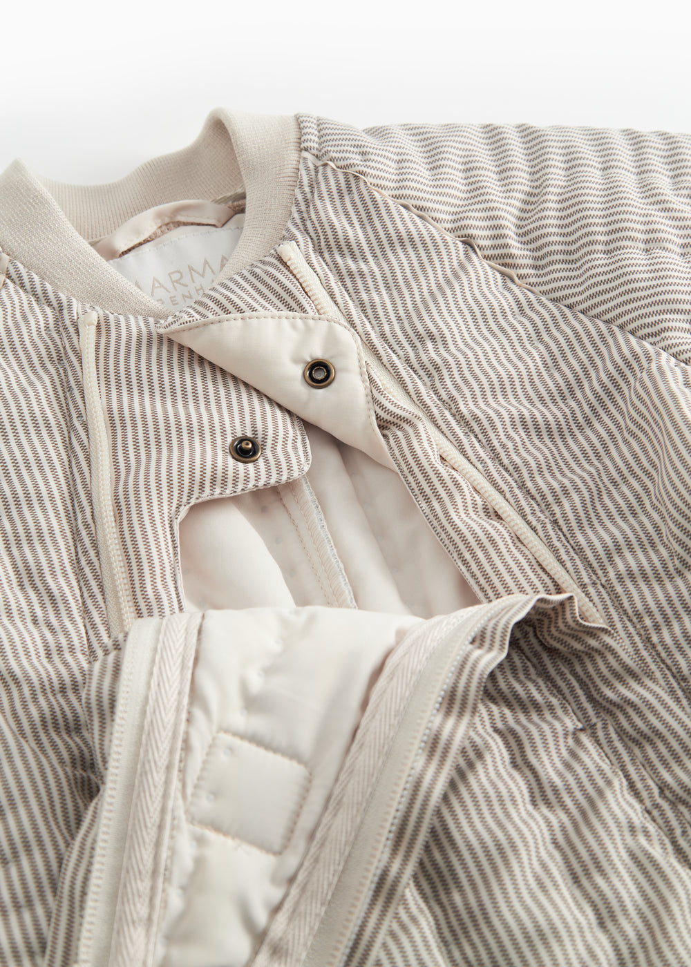 Burning ribbed thermal to baby