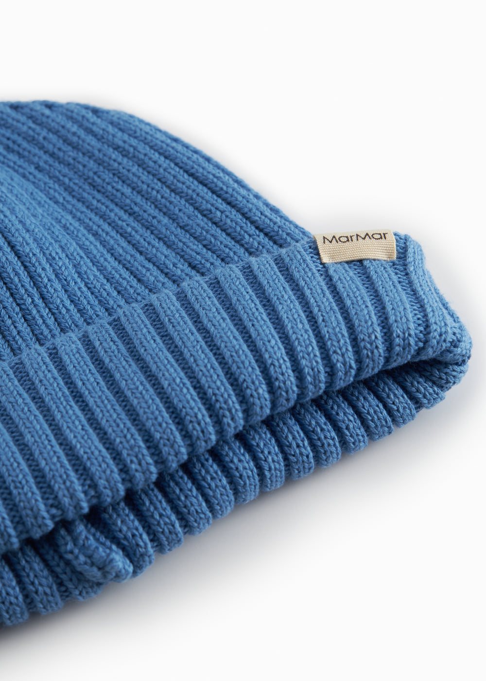 Blue ribbed hat for children