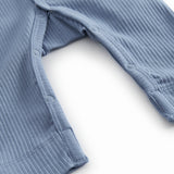 Lyseblå langærmet baby heldragt med knapper