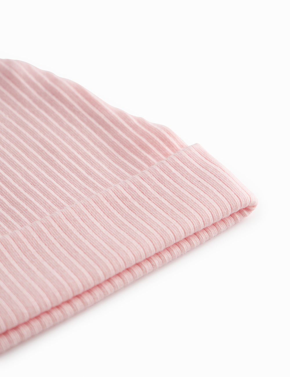 Red modal hue with a newborn newborn