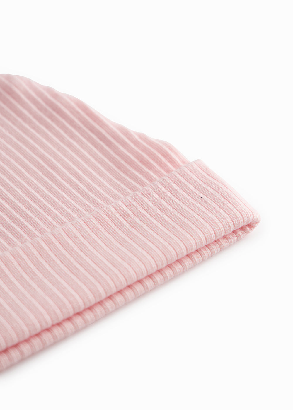 Red modal hue with a newborn newborn