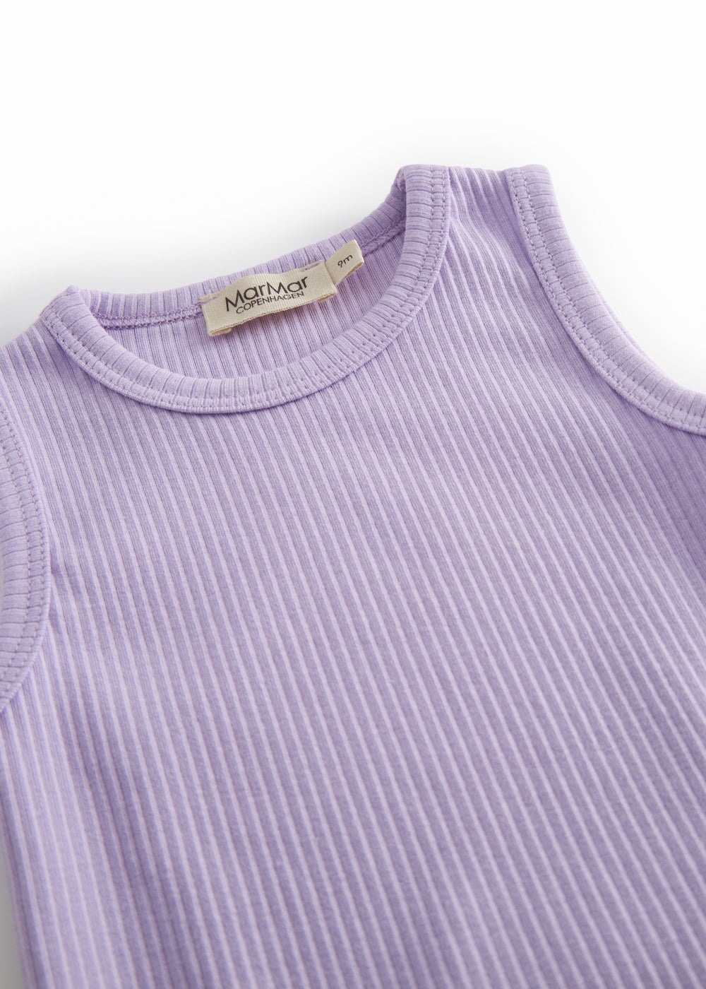 The little ribbed baby bodystocking without sleeves.