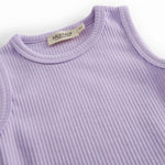 The little ribbed baby bodystocking without sleeves.