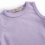 The little ribbed baby bodystocking without sleeves.