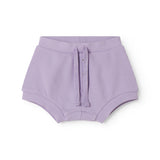 Lilla baby bloomers med stolpe knaplukning og et pyntebånd i livet