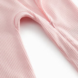 Langærmet lyserød heldragt med lynlås til børn

Translation: Bright red long-sleeved jacket with zipper for children