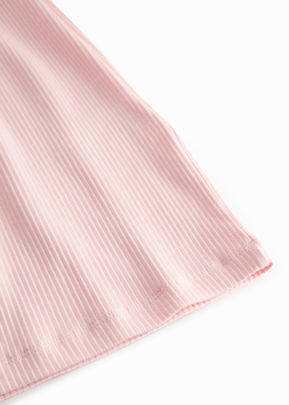 Langärmet lyserød ribstrikket kjole til børn

Translation: Bright red knitted dress with sleeves for children