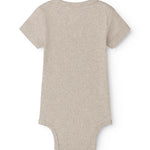 Kortærmet baby modal bodystocking med stolpe knaplukning