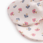 Baby blanket with flower print