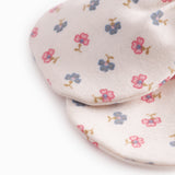 Baby blanket with flower print