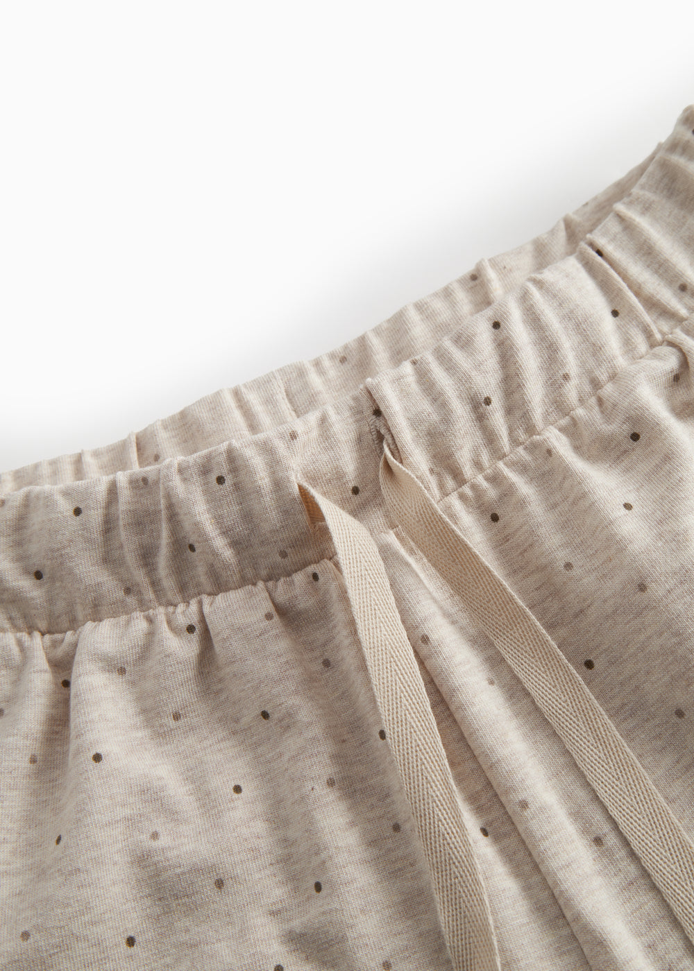 Børne shorts med fint print, bred elastik samt bindebånd i taljen