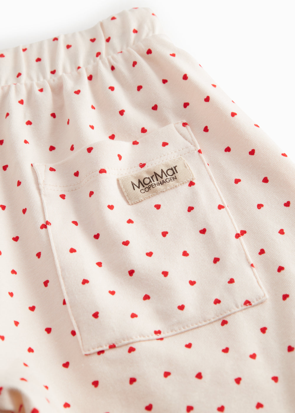 Shorts for children with a fine heart print