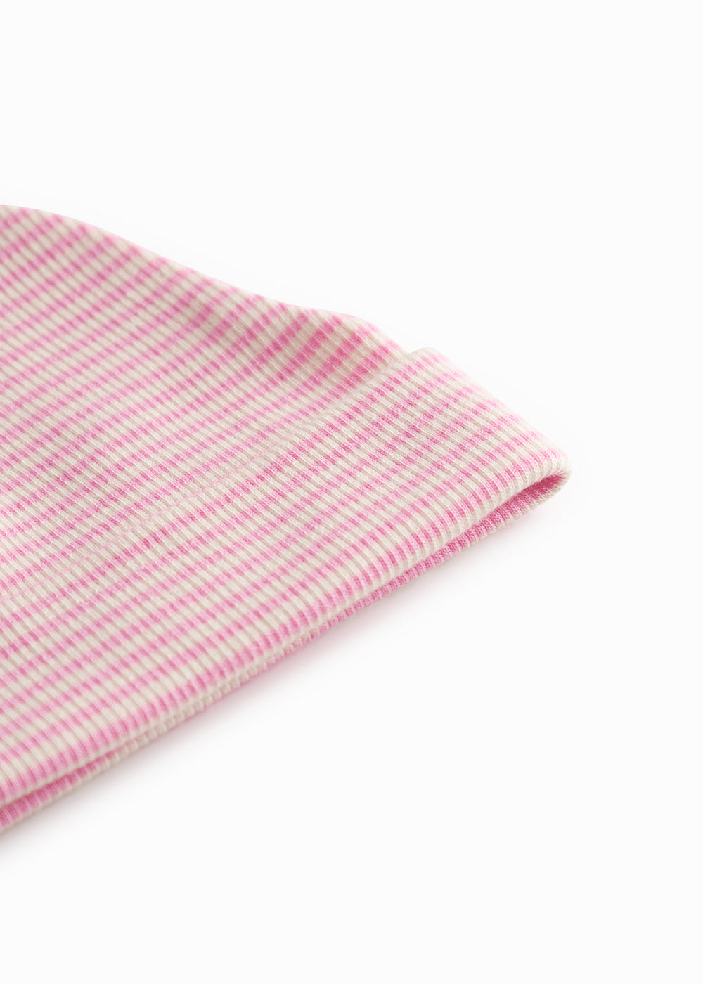 Striped baby hat in yellow and white rib