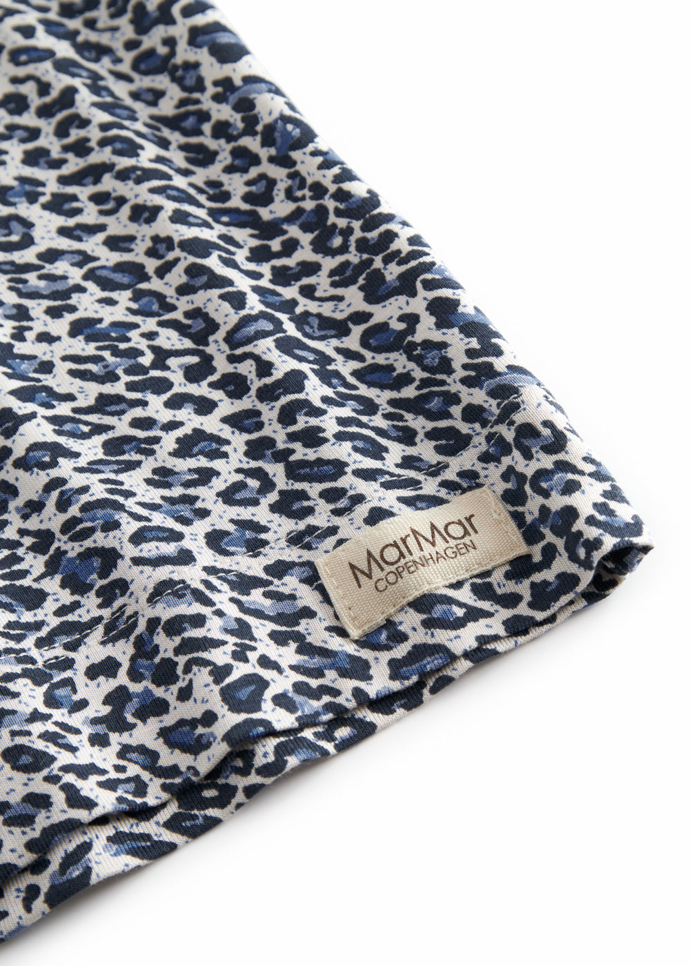 Blue long-sleeved leopard t-shirt for children