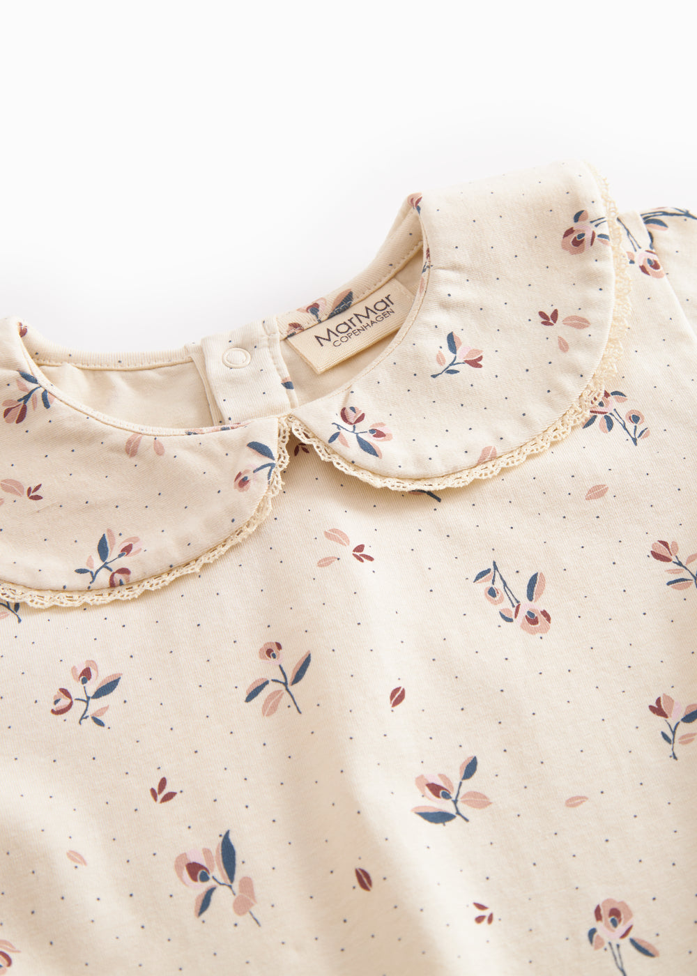 Langærmet T-shirt til børn med blomster print og krave med picotkanter