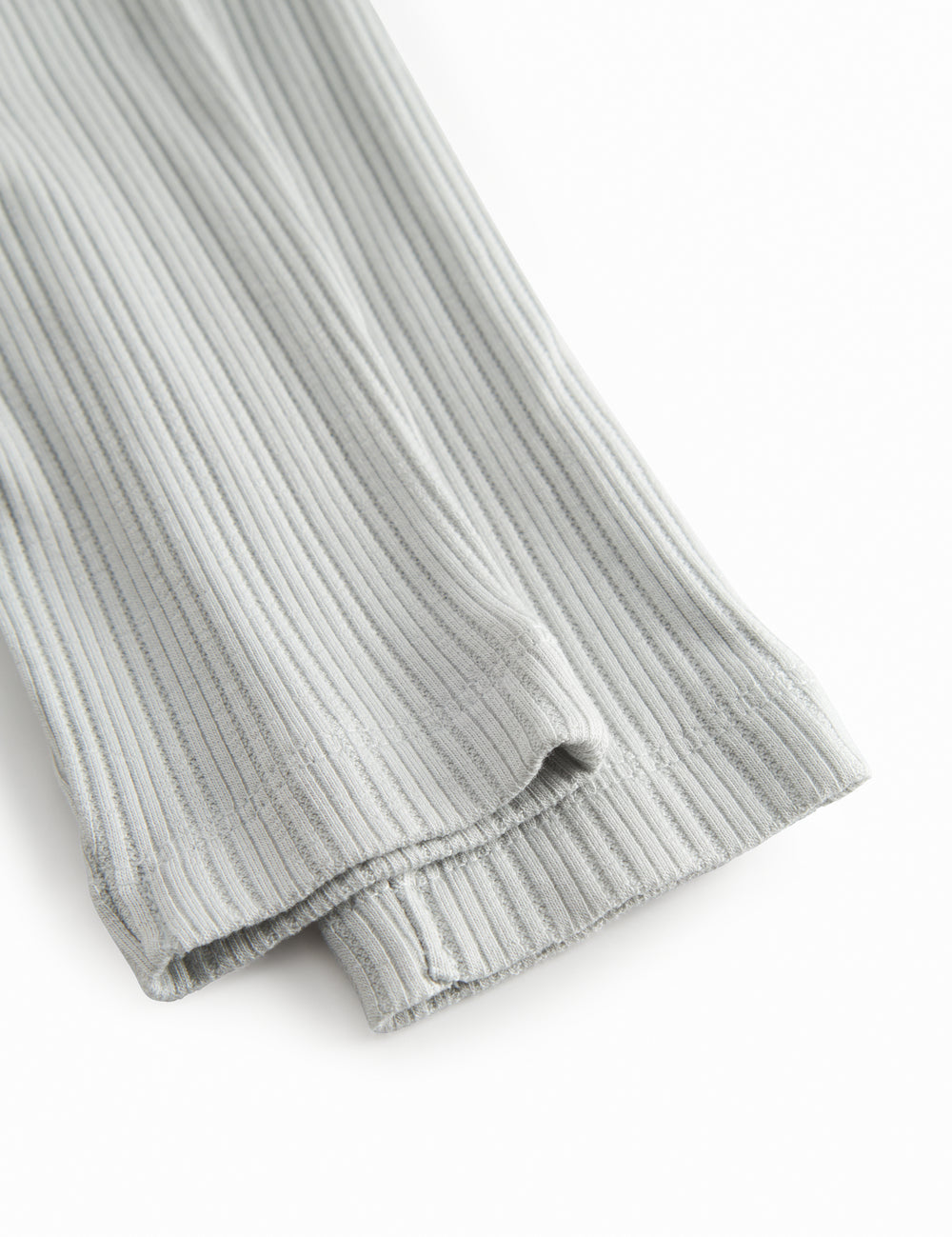 Lysegrøne pointelle bukser til de nyfødte