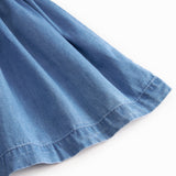 Blå baby denimkjole uden ærmer med krave, knapper og lommer