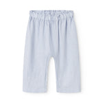 Lyseblå bukser til baby med løs pasform  og elastik i taljen 
