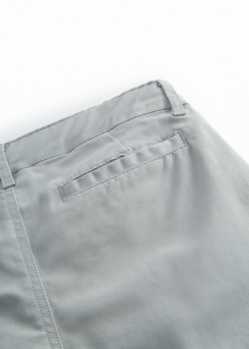 Blue chino shorts for children with elastic.