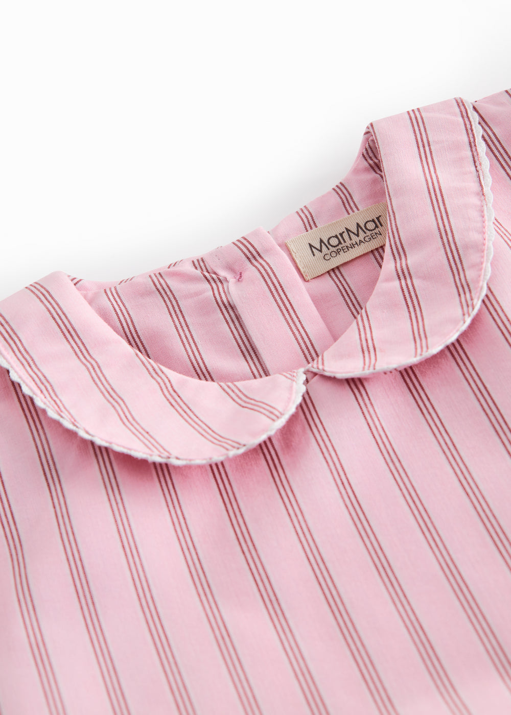 Kortærmet lyserød kjole med striber til børn, med krave og picotkanter, bindebånd i taljen og knaplukning bagpå