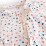 Floral-patterned bathrobe for children