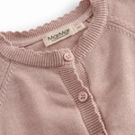 Strik babycardigan i taupe nuance med knapper foran