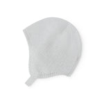 Strikket babyhjelm i lysegrøn med knaplukning