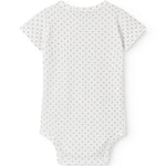 Hvid kortærmet baby bodystocking med fint mønster