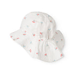 Hvid baby solhat med små blomsterprint