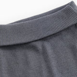 Ribbet lining on dark gray pants from Piva in stretch fabric