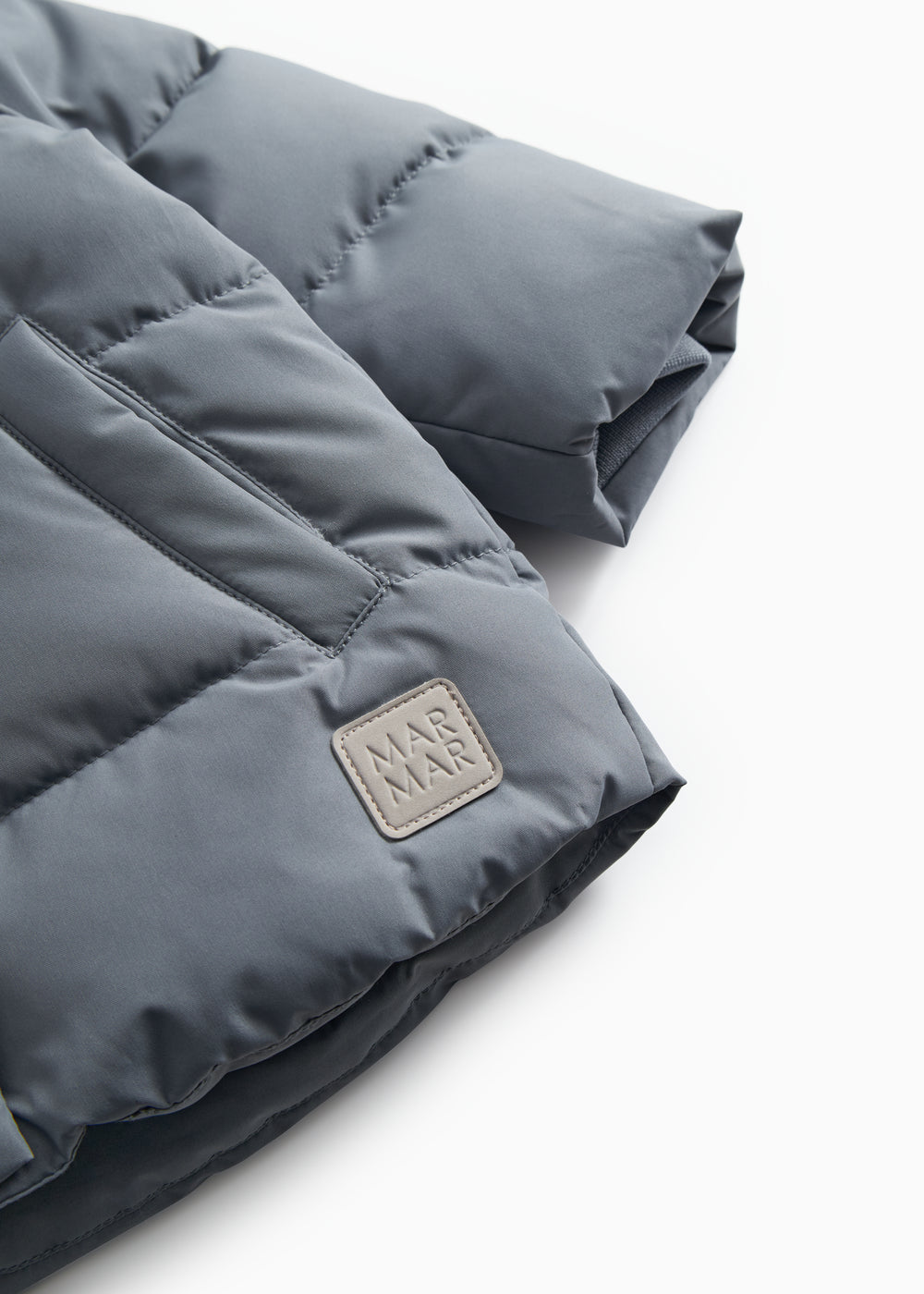 Dunjakke in dark gray-blue with quilted panels and Mar Mar logo