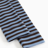 Ribbed leggings with a tight ribbed edge at the leg opening.