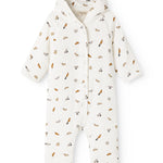 Hooded jacket in white fabric with colorful car print, snap closure in front.