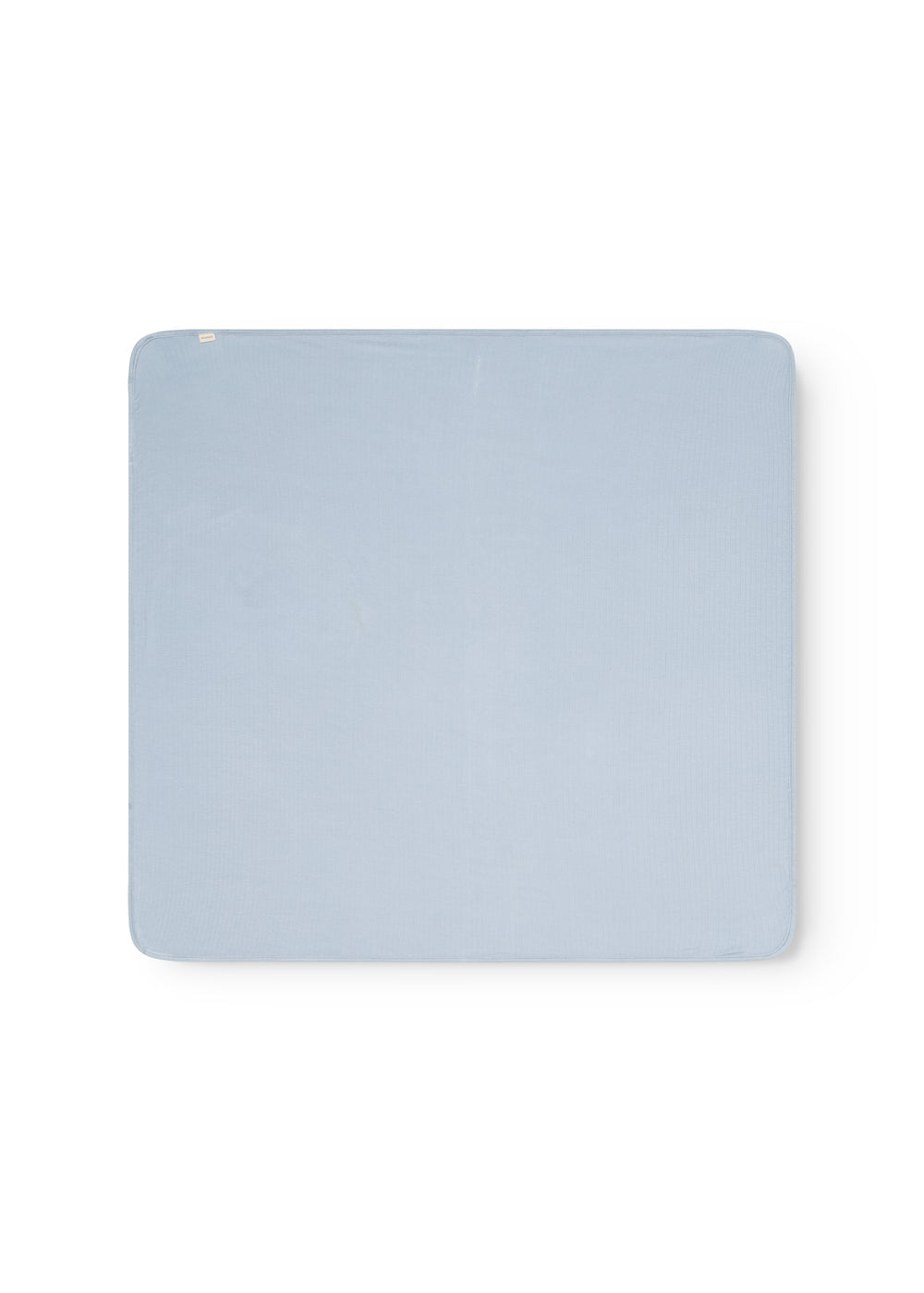 Alida rug in light blue with a smooth surface and slightly rounded corners.