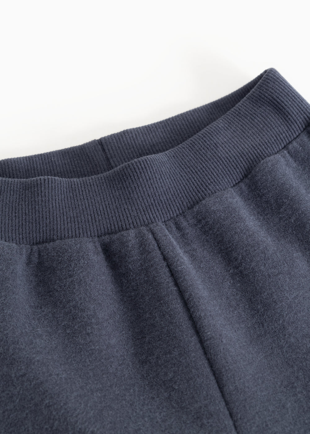 Elastic-waisted baby panties, fold them at the waistband.
