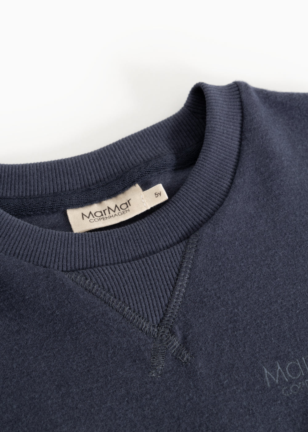 Dark blue blouse with round neck and ribbed edge, featuring Marmar Copenhagen brand.
