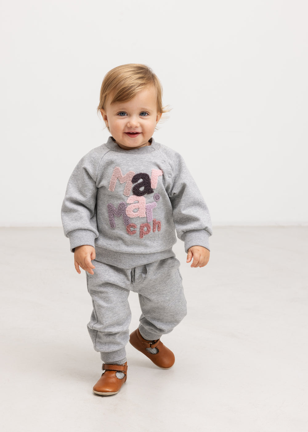 Theos B, Blouse - Cloud Grey Logo