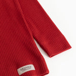 Red long-sleeved ribbed fabric T-shirt with cuff detail
