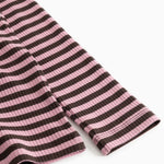 Long-sleeve T-shirt with pink and dark stripes, ribbed cuff and seam.