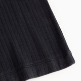 Sort natural coil in rib stitch with close-fitting fall and visible edge