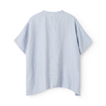 Kortærmet lyseblå skjorte til kvinder