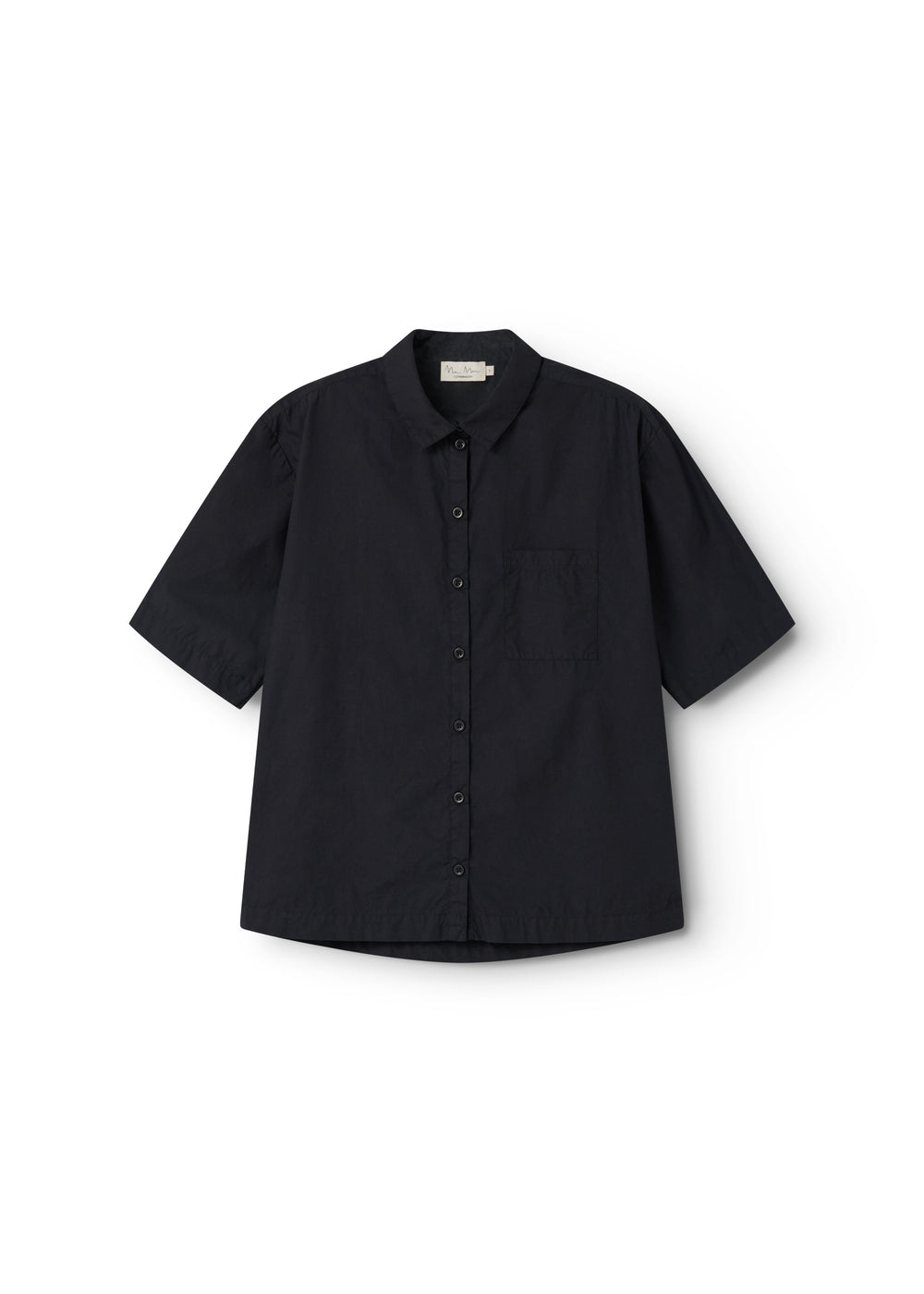 Short black shirt for women with a loose fit, classic collar.