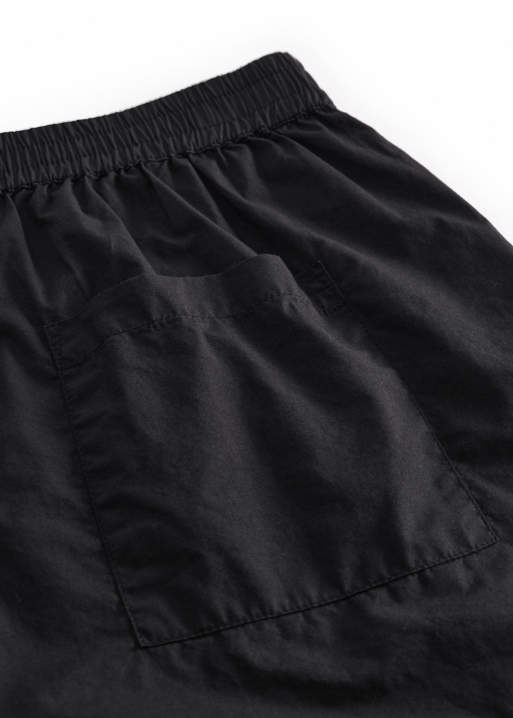 Black women's shorts with elastic waistband